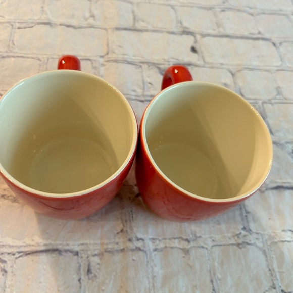 SET OF (2) CORAL LIGHT RUST ORANGE MADE IN ENGLAND COFFEE/TEA MUGS - Picture 2 of 7